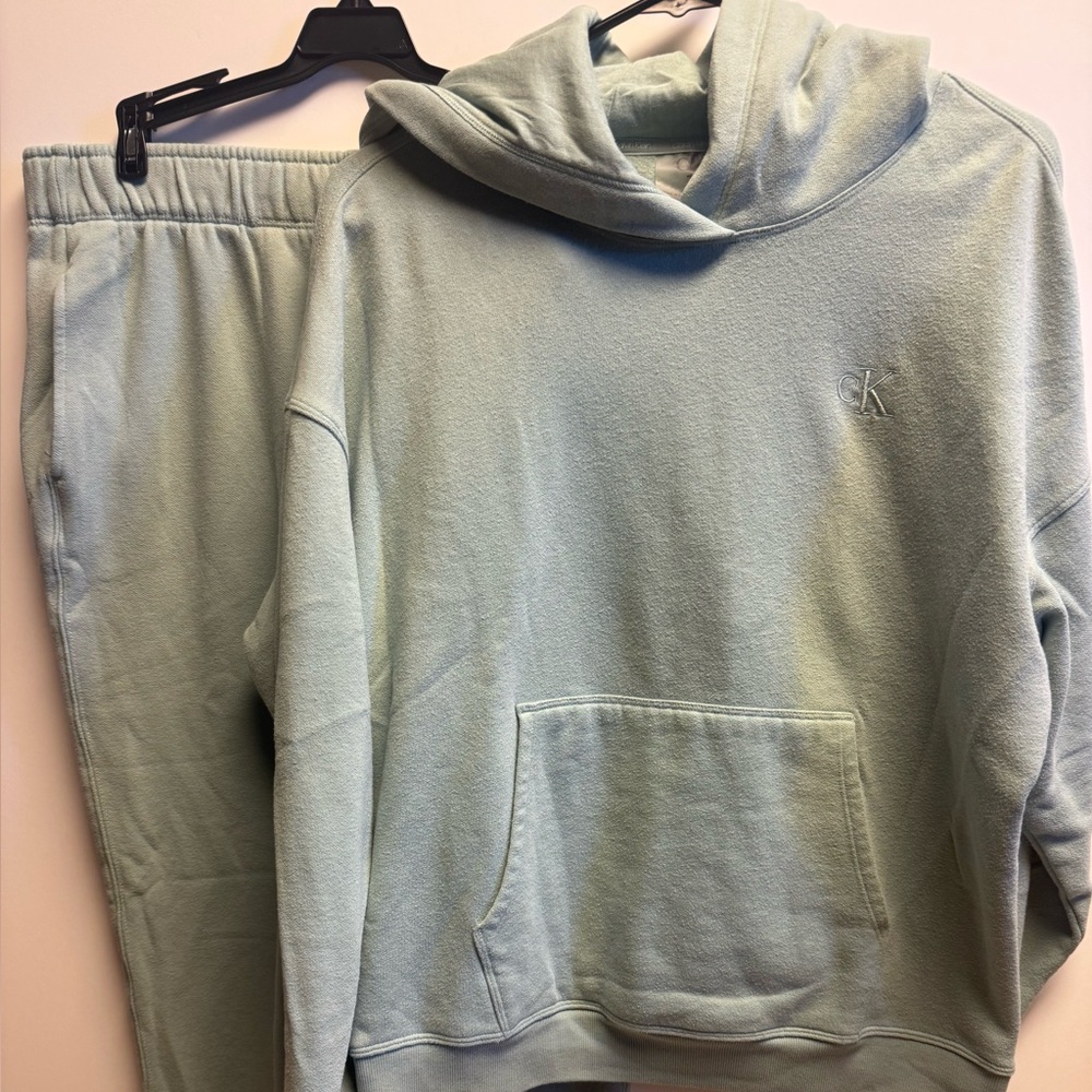 Calvin Klein Soft Blue Apparel